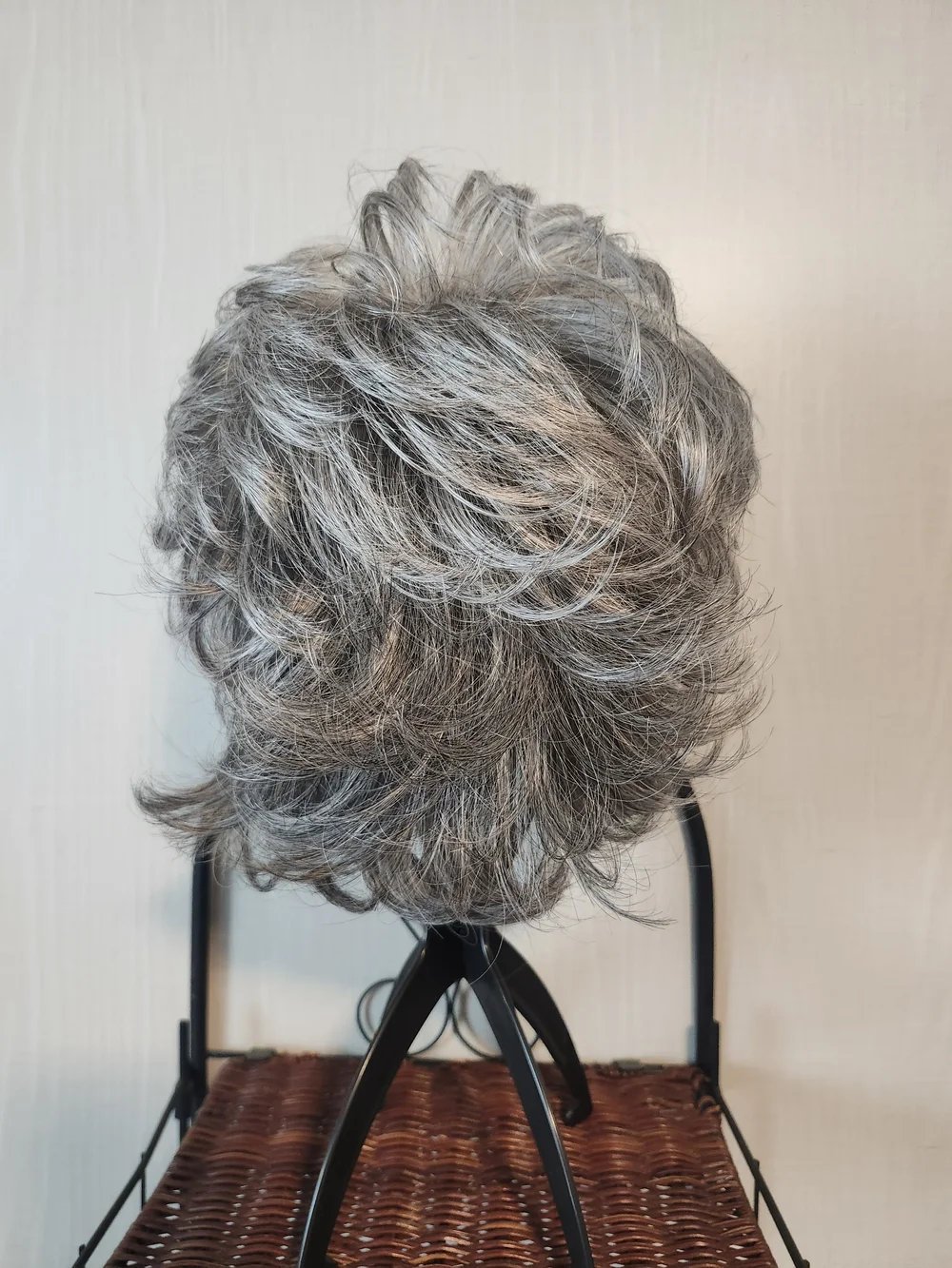 Godiva's Secret Wig - Sunset In Silver Stone